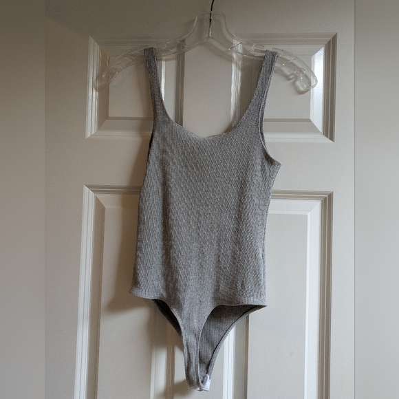 Gray Ribbed Square Neck Bodysuit - Picture 5 of 6